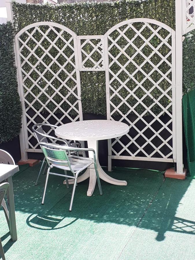 La Dimora Di Rosy Hotell Napoli Eksteriør bilde